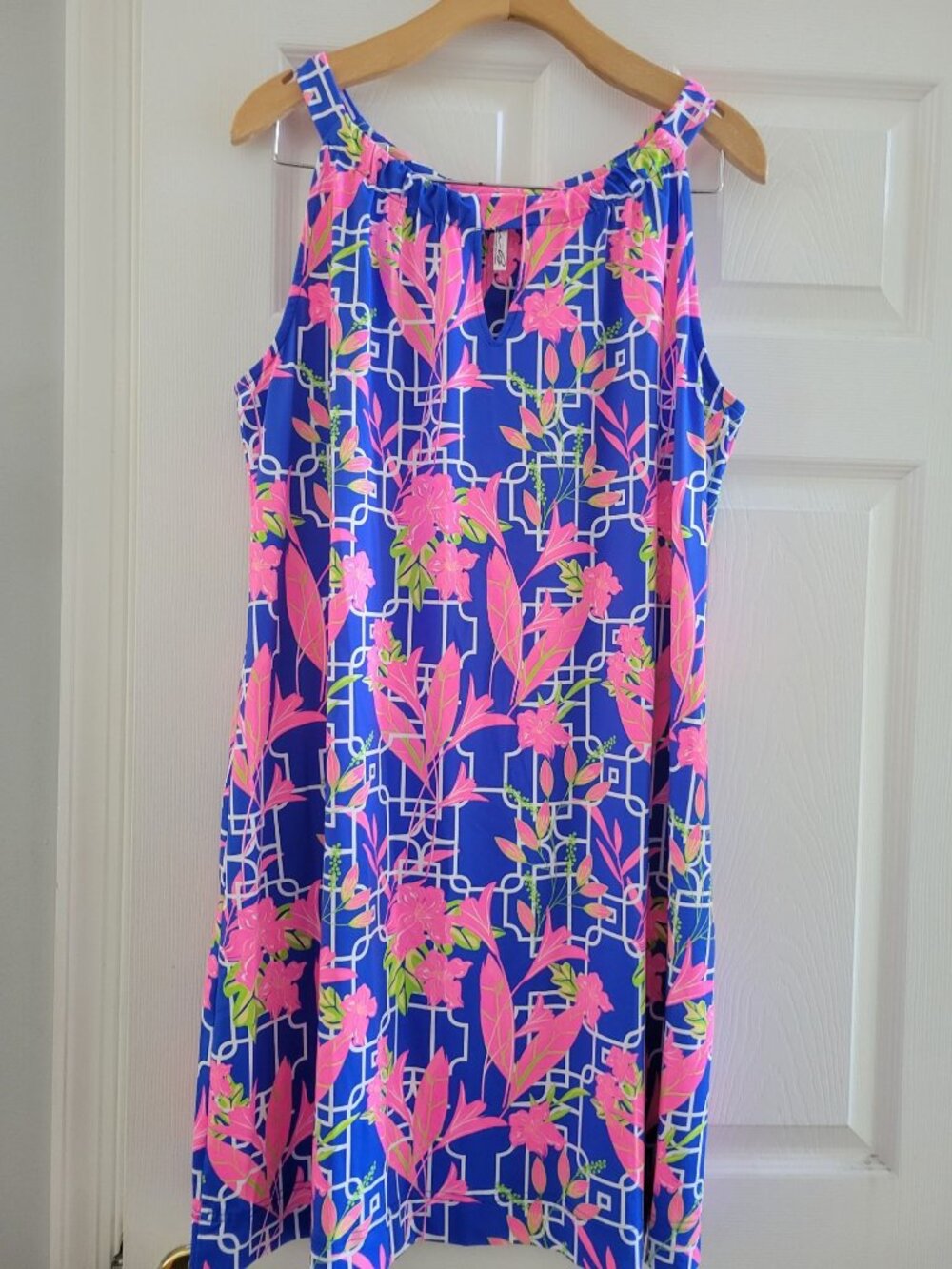 Lulu B Blue Pink floral Print Dress Key Hole Neck size 1X UPF 50 Resort Cruise